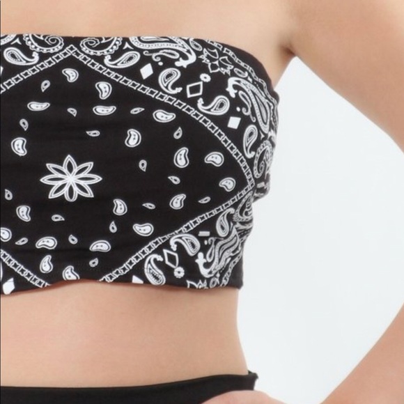 Bandanna top - Picture 1 of 2